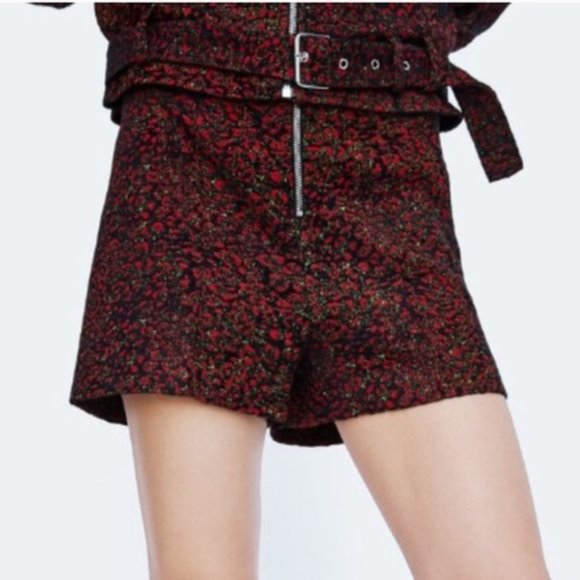 Zara Pants - NEW Zara High Rise Red Black Floral Jacquard Zipper Short Size XS